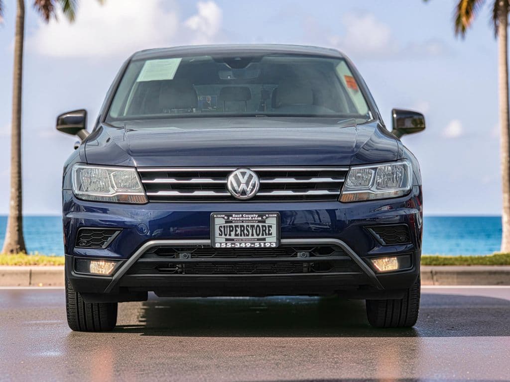 2021 Volkswagen Tiguan 2.0T SEL — photo 2