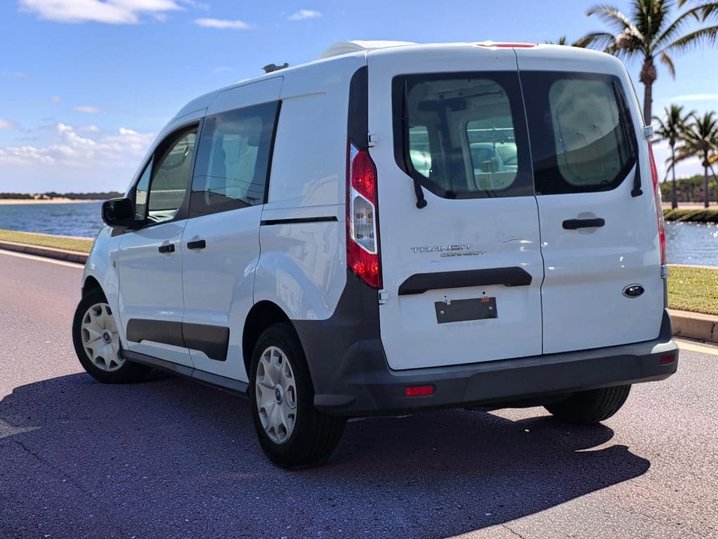 2015 Ford Transit Connect XL - Photo 2