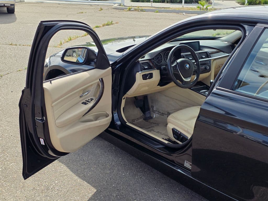 2014 BMW 3 Series 328i - Photo 42