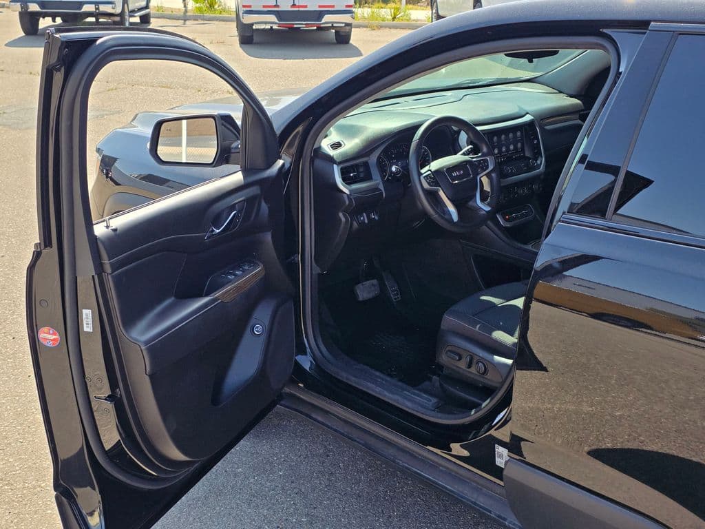 2022 GMC Acadia SLE - Photo 47