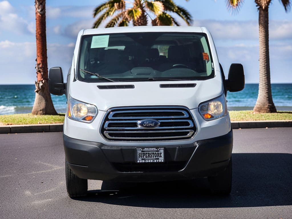 2019 Ford Transit-350 XLT - Photo 2