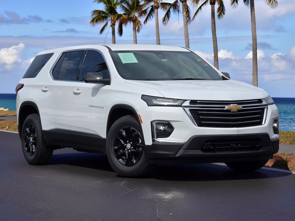 2022 Chevrolet Traverse LS - Photo 1