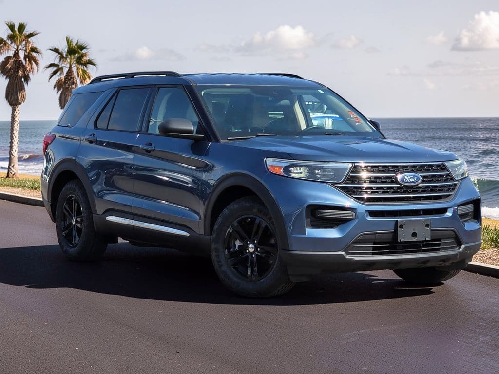 2020 Ford Explorer XLT - Photo 2