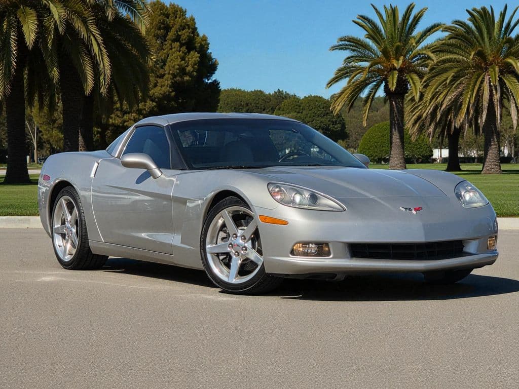 2005 Chevrolet Corvette Base - Photo 2
