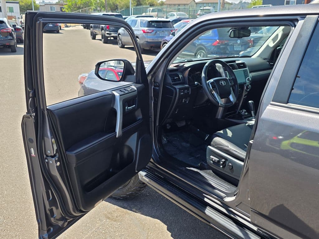 2022 Toyota 4Runner SR5 Premium - Photo 43
