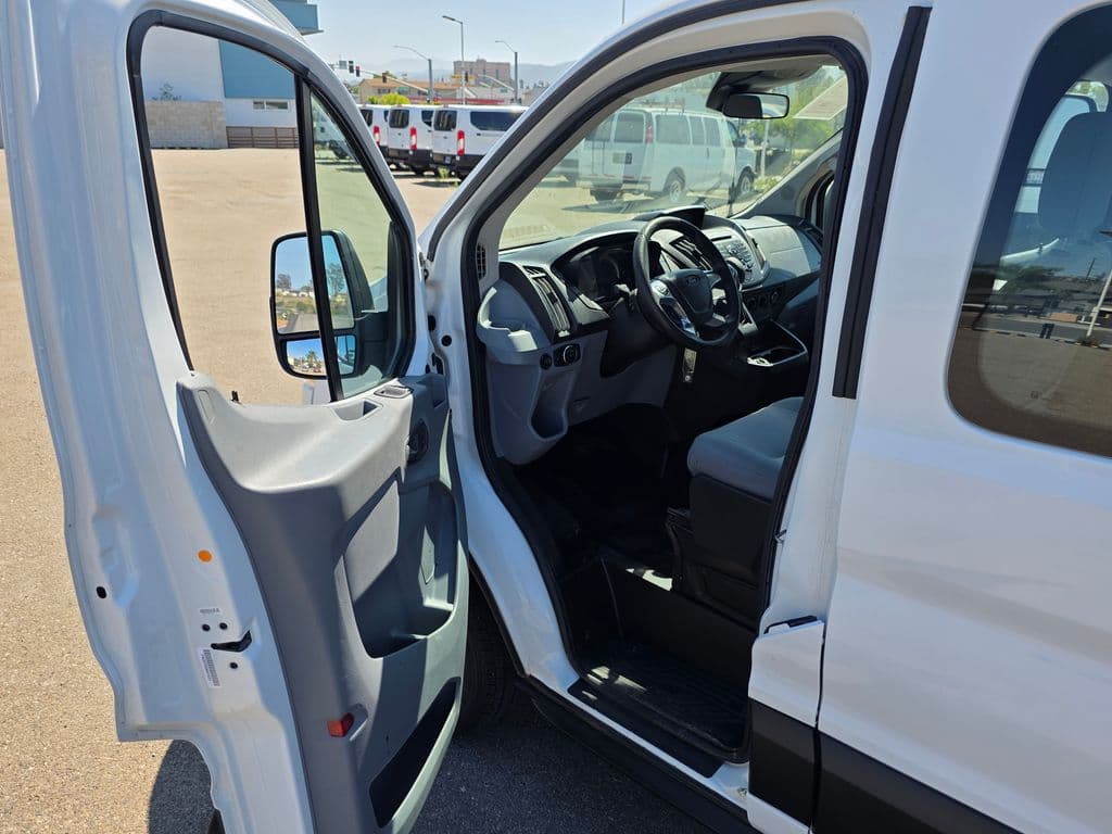 2019 Ford Transit-350 XLT - Photo 40