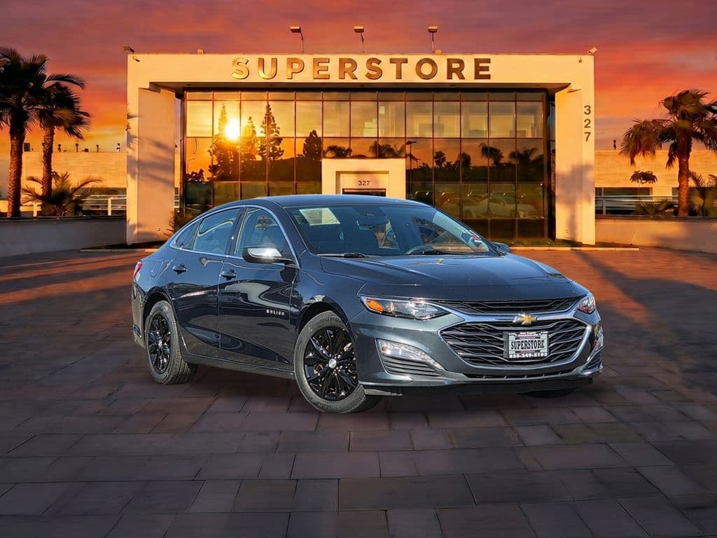 2021 Chevrolet Malibu LT - Photo 1
