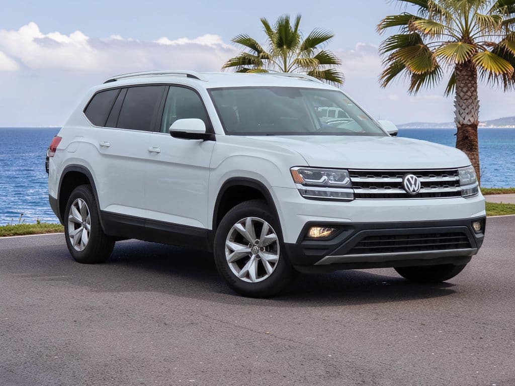 2019 Volkswagen Atlas 3.6L V6 SE - Photo 2