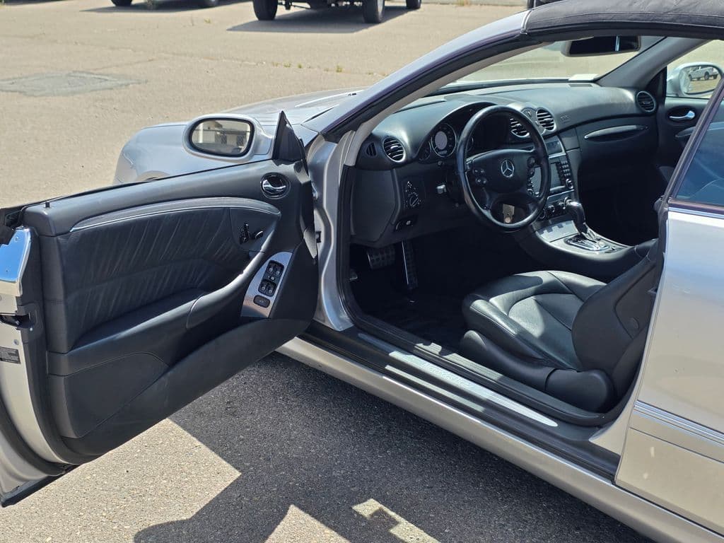 2005 Mercedes-Benz CLK CLK 320 — photo 17