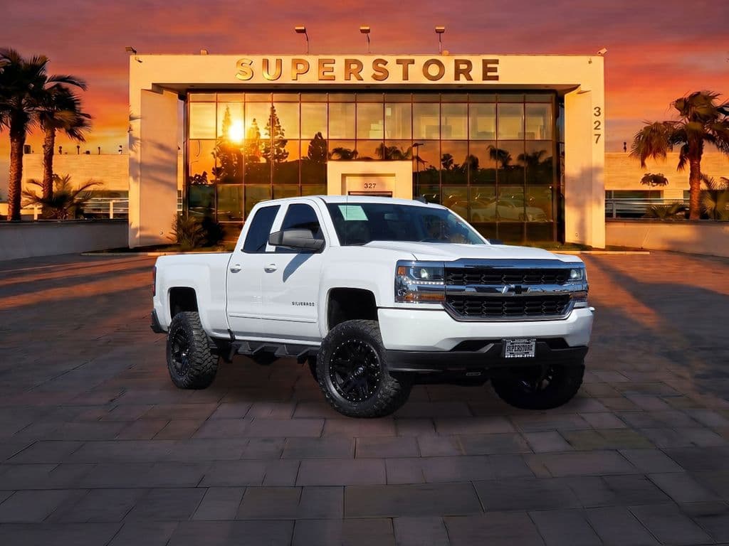 2019 Chevrolet Silverado 1500 LD LT - Photo 1