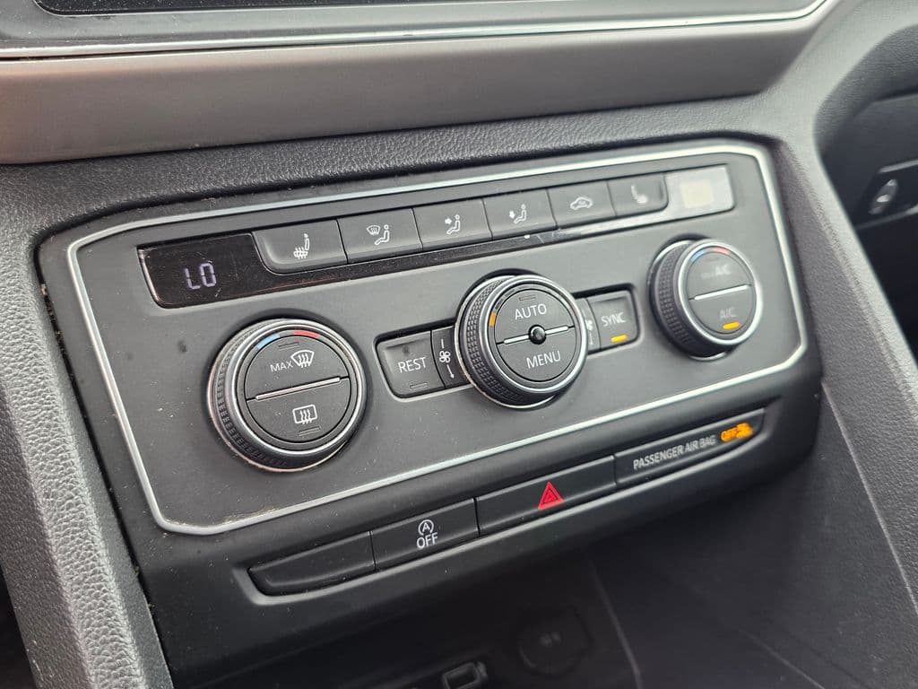 2019 Volkswagen Atlas 3.6L V6 SE - Photo 12