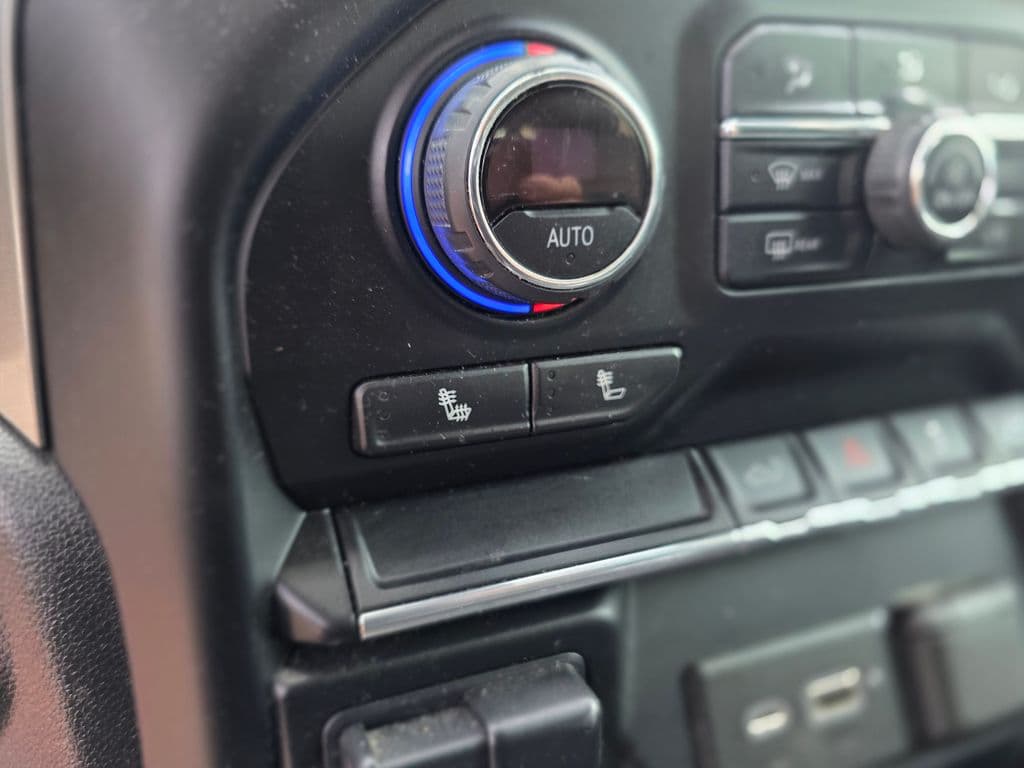 2021 Chevrolet Silverado 1500 RST - Photo 5